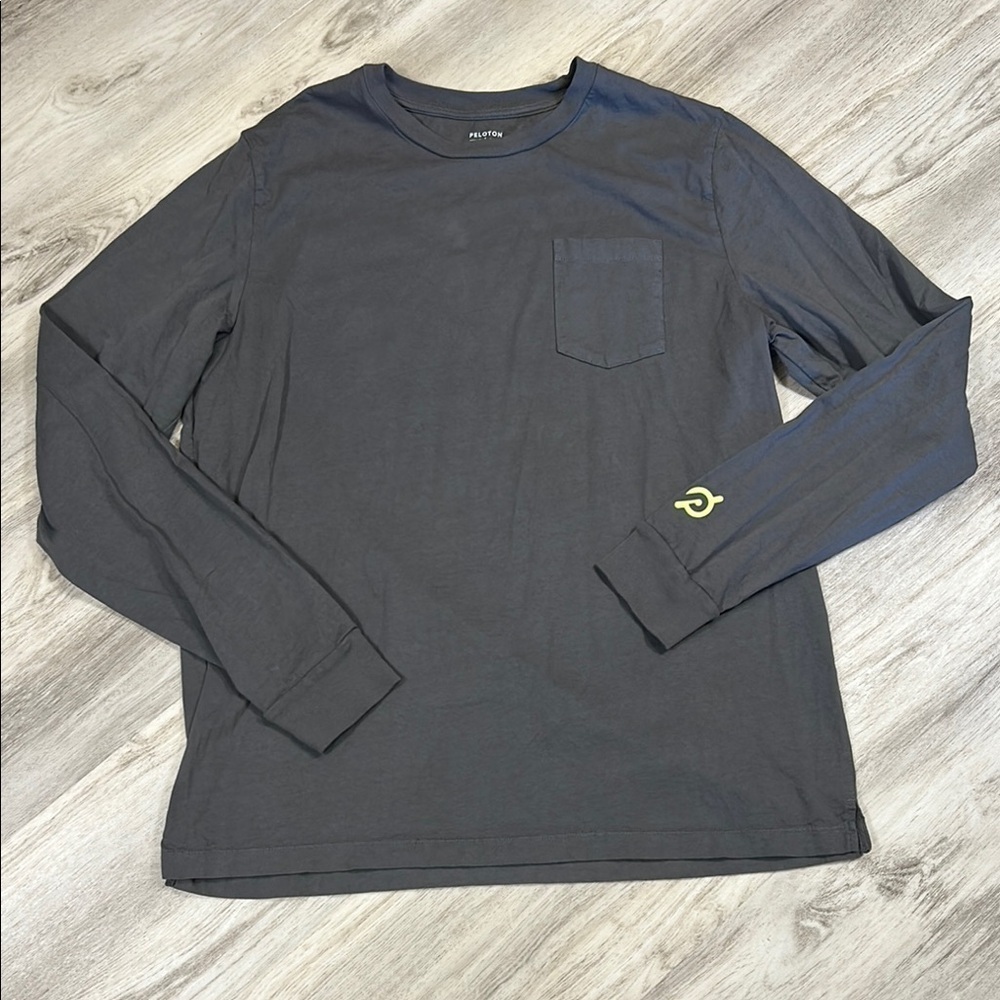 Peloton Together We Go Far Men's‎ Cotton Long Sleeve Pocket Logo Graphic T-Shirt